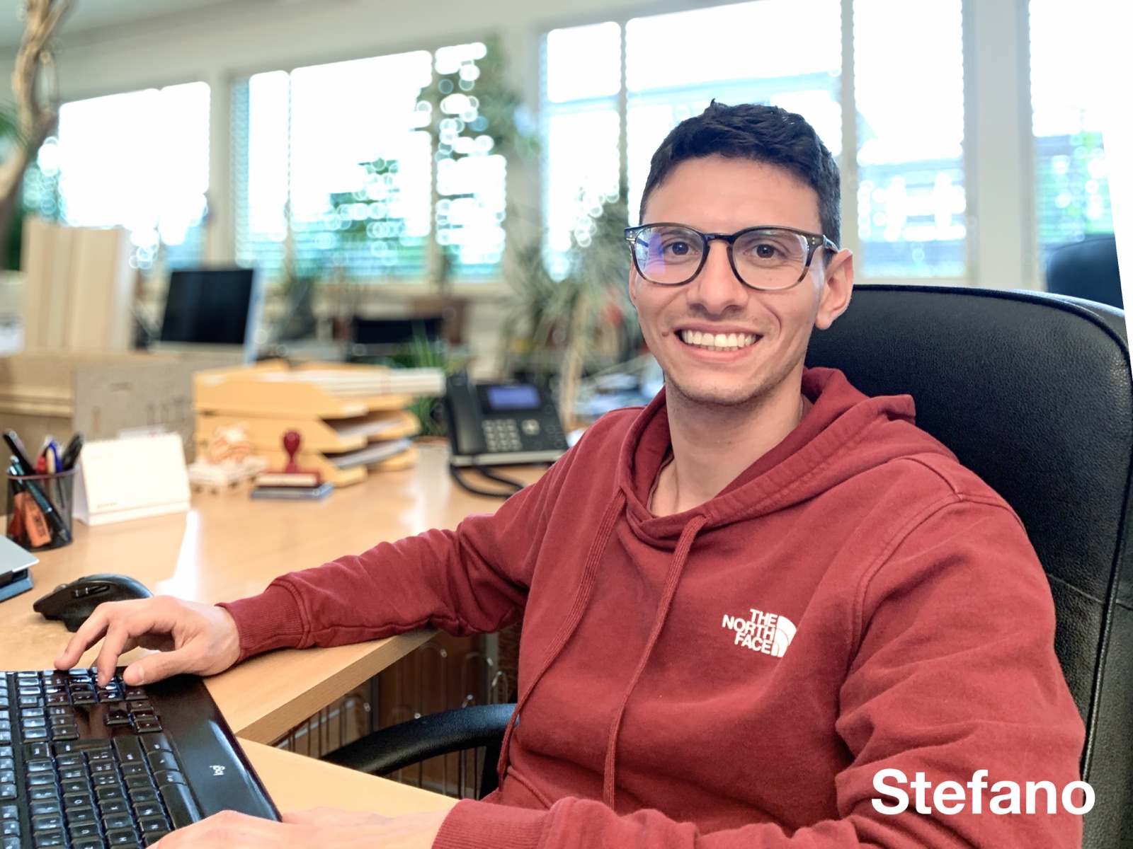 Stefano, al lavoro in Svizzera